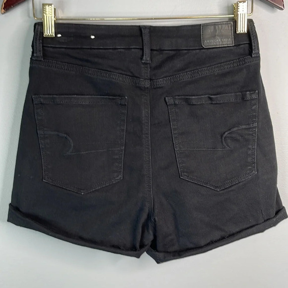 AMERICAN EAGLE Curvy Hi-Rise Shortie Shorts Black Roll Cuff 5 Pocket Design 6 - Picture 6 of 12